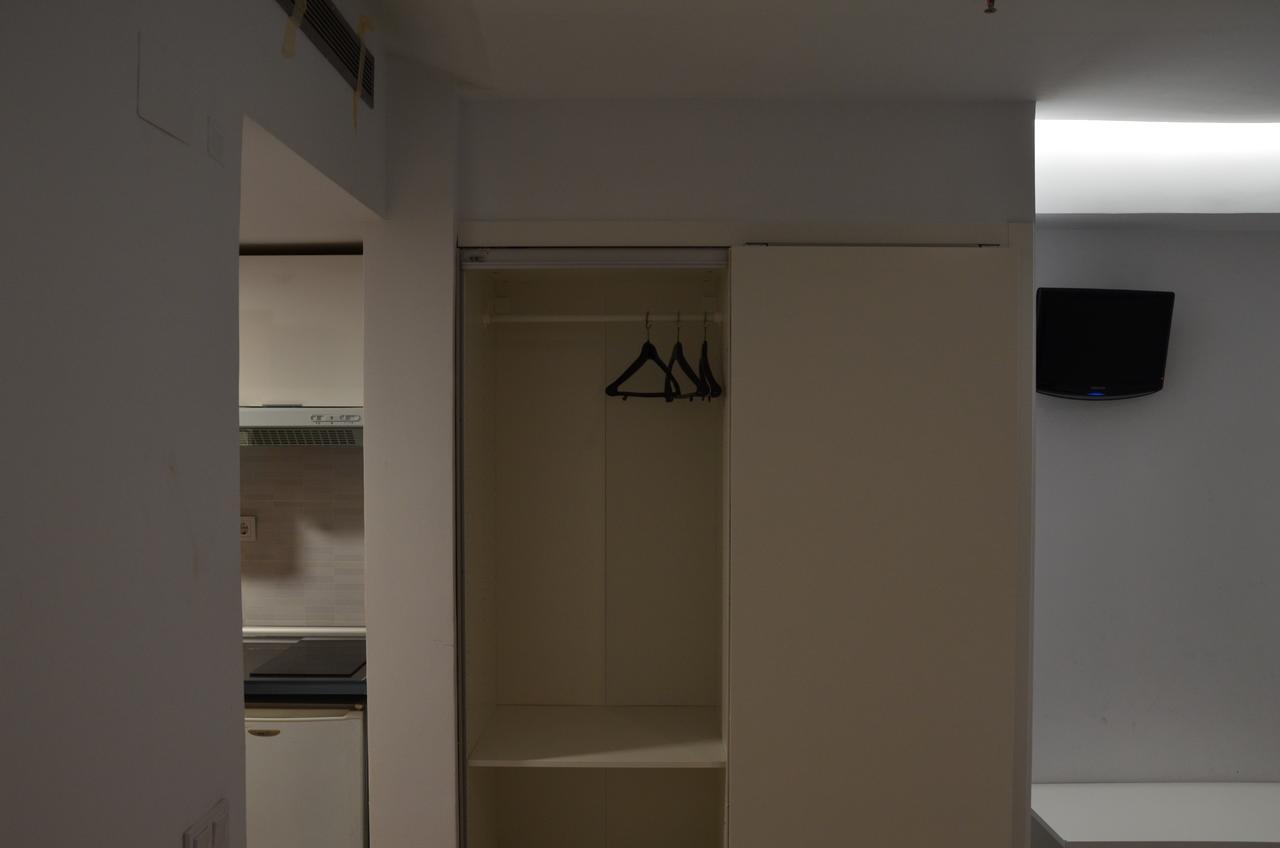 Boutique Urban Madrid Genovaアパートホテル エクステリア 写真